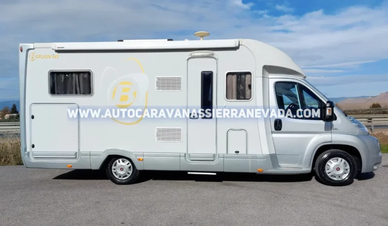 BAVARIA T690 LF lleno