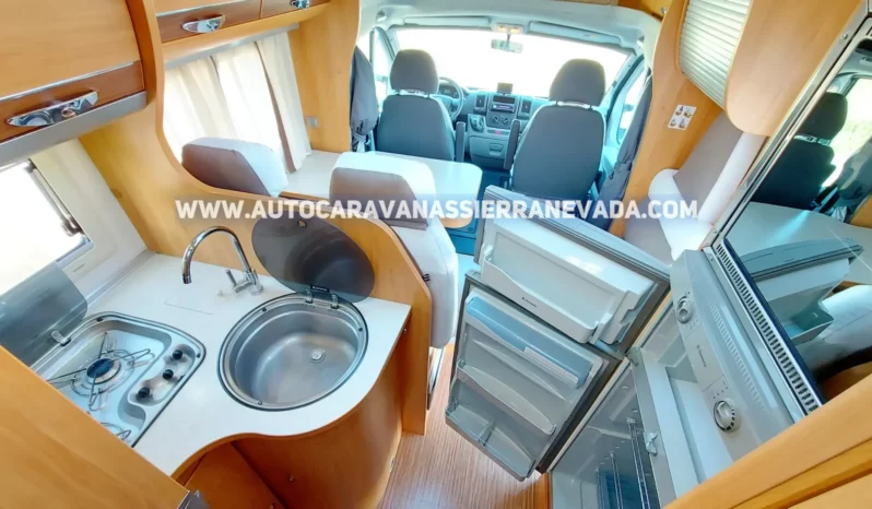 ADRIA CORAL S690 SP lleno