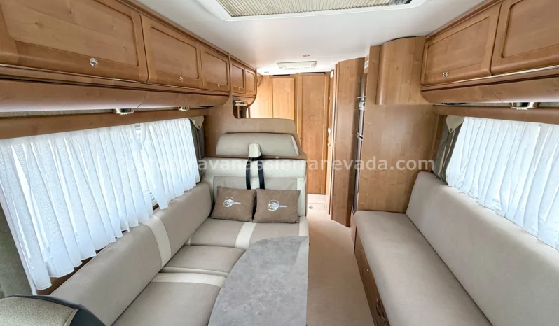 RAPIDO 9048DF lleno