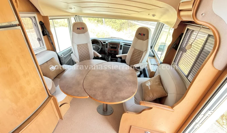 PILOTE EXPLORATEUR 733FC lleno