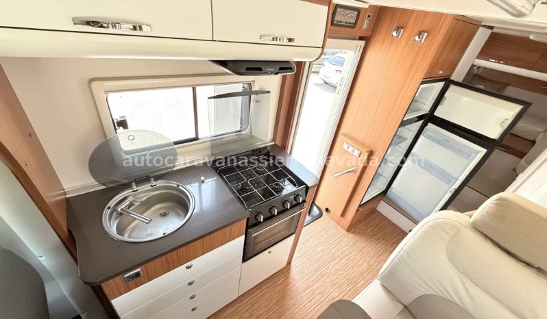 ADRIA Matrix M680SL lleno