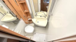 HYMER B514 lleno