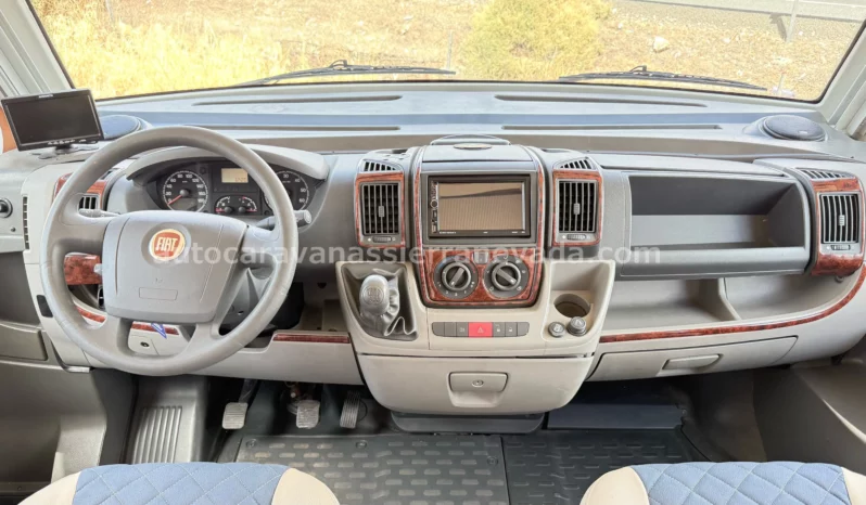 PILOTE EXPLORATEUR 730FG lleno
