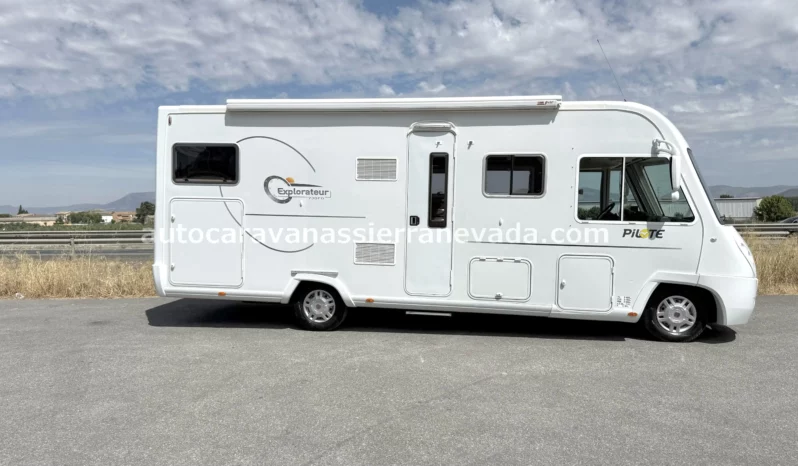 PILOTE EXPLORATEUR 730FG lleno