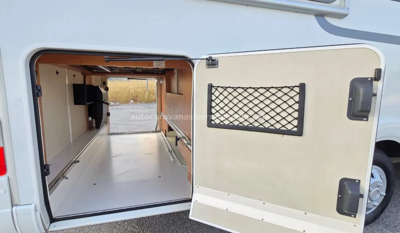 HYMER B698 lleno