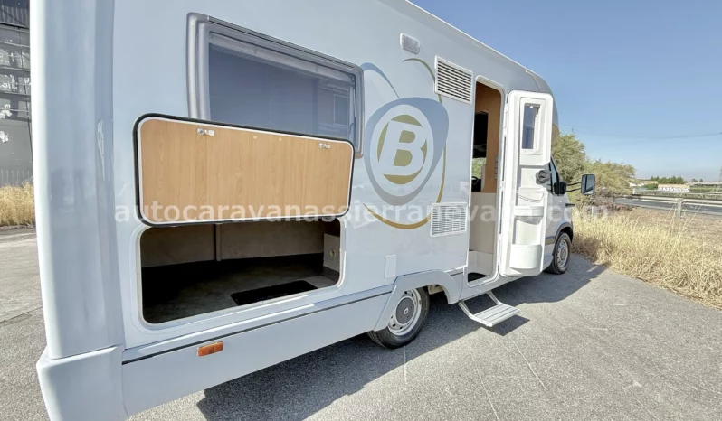 BAVARIA T660 lleno
