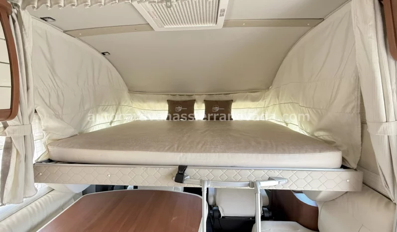 MOBILVETTA K-YACHT MH89 lleno