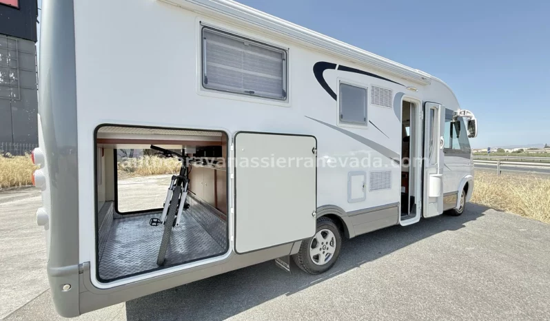 MOBILVETTA K-YACHT MH89 lleno