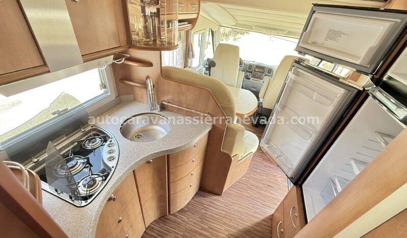 CARTHAGO Chic C-Line lleno