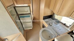 BURSTNER DELFIN T680 lleno