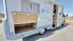 BURSTNER DELFIN T680 lleno