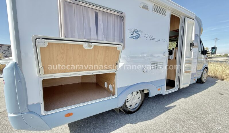 BURSTNER DELFIN T680 lleno