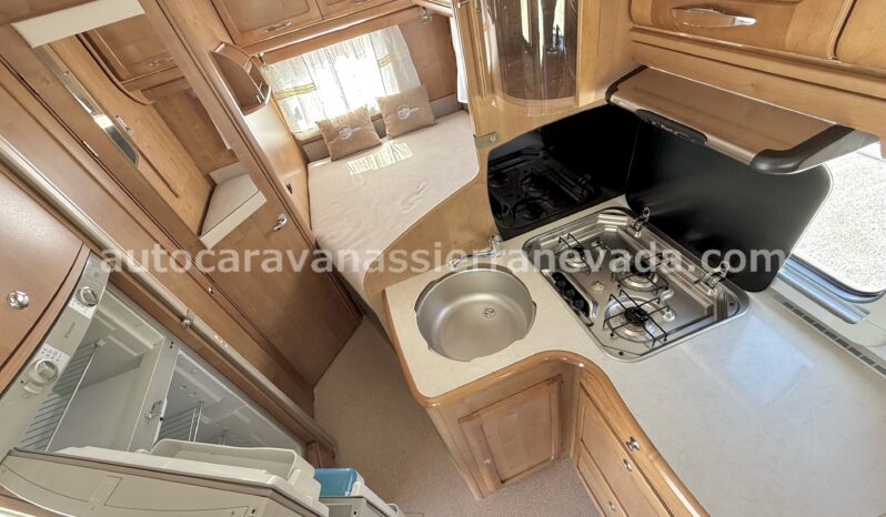 RAPIDO 946F lleno