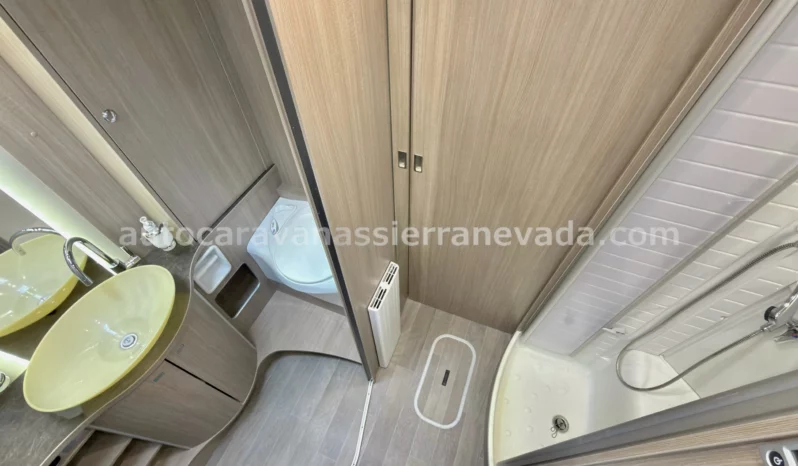 BURSTNER ELEGANCE i 840 lleno