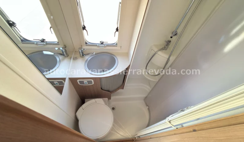 ADRIA AXCESS 670 lleno