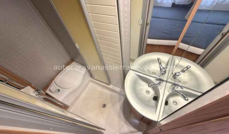 BÜRSTNER PRIVILEGE T615 lleno