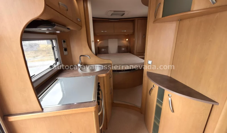 PILOTE Explorateur 715FC lleno