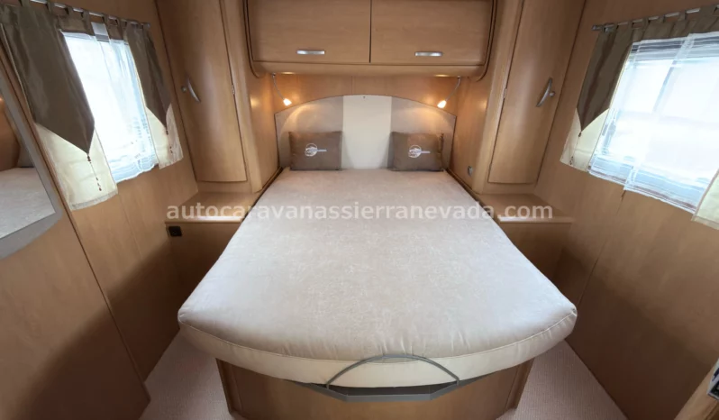 PILOTE Explorateur 715FC lleno