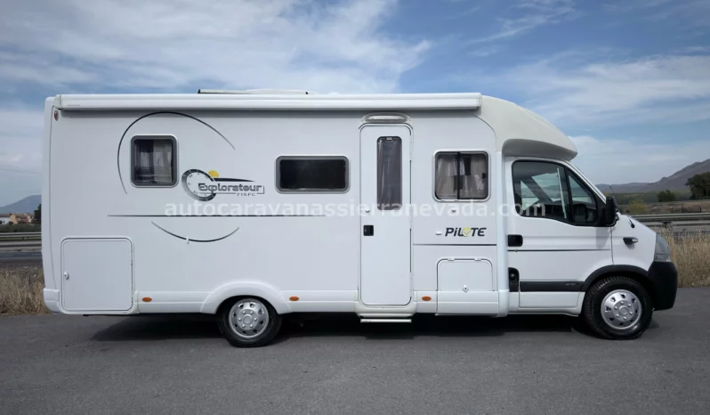 PILOTE Explorateur 715FC lleno