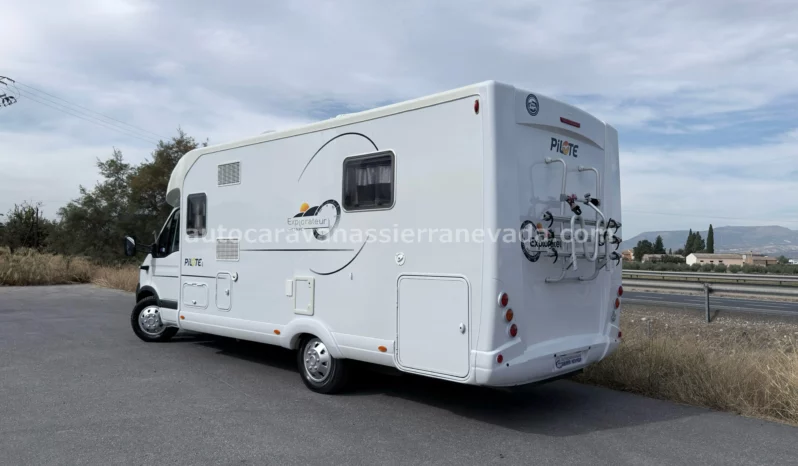 PILOTE Explorateur 715FC lleno