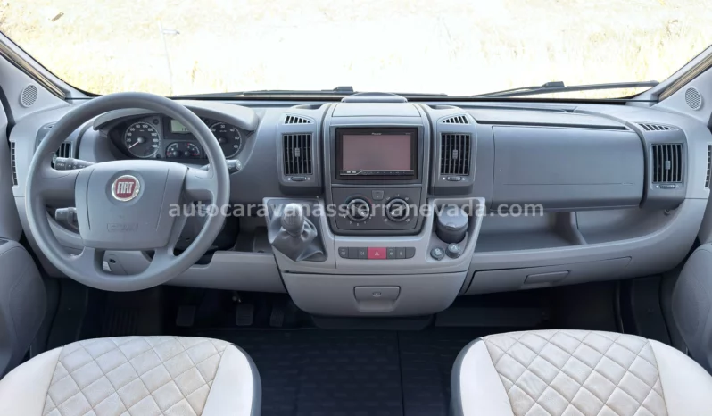 BURSTNER Ixeo IT 664 lleno