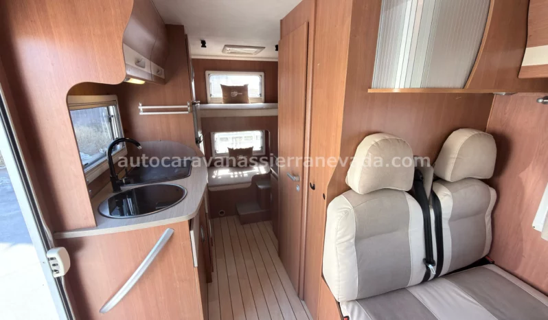 PILOTE Aventura 710 lleno