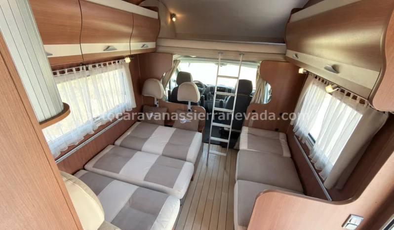 PILOTE Aventura 710 lleno