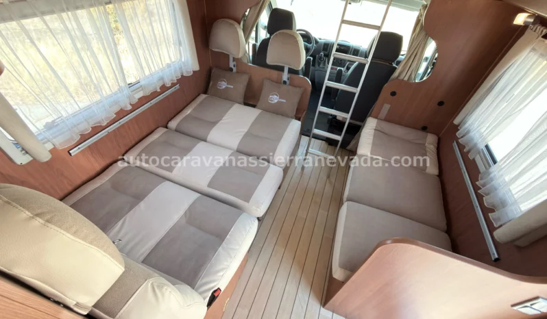 PILOTE Aventura 710 lleno