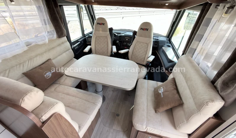 PILOTE ESSENTIEL G740 lleno