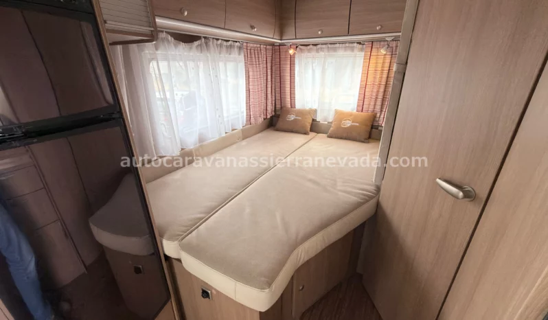 BURSTNER IXEO IT 664 lleno