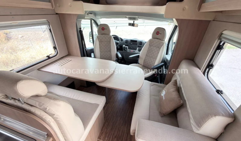 BURSTNER IXEO IT 664 lleno