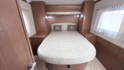 PILOTE AVENTURA G740 lleno