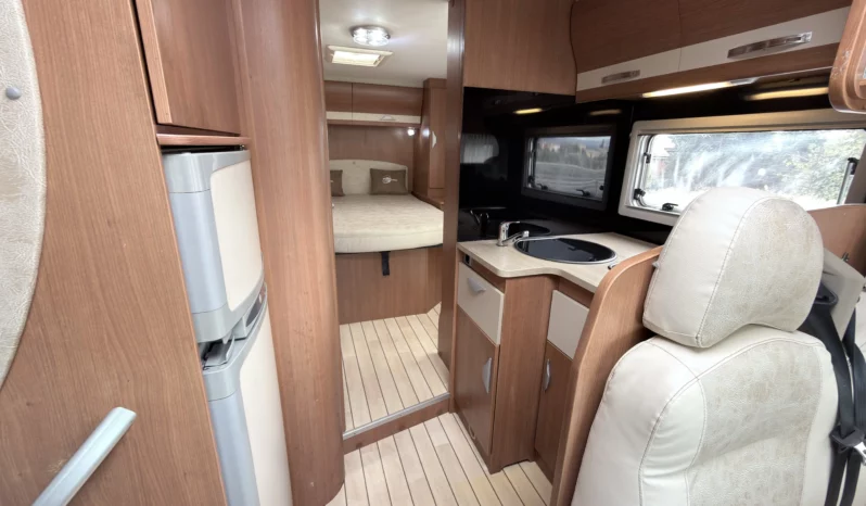 PILOTE AVENTURA G740 lleno