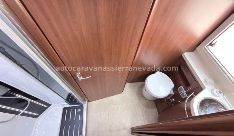 MOBILVETTA K-YACHT 89 lleno