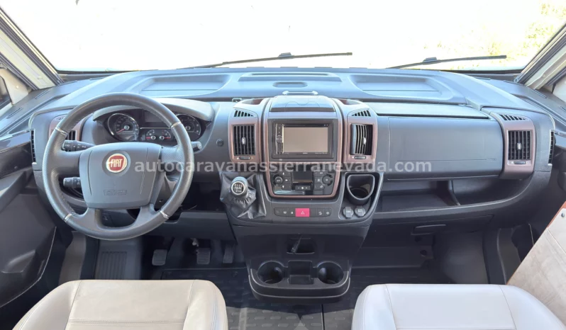 MOBILVETTA K-YACHT 89 lleno