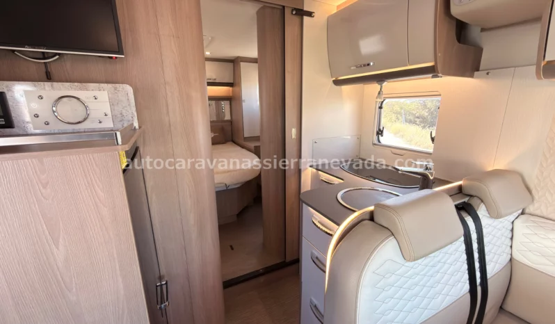 BURSTNER HARMONY LINE IT 700 lleno