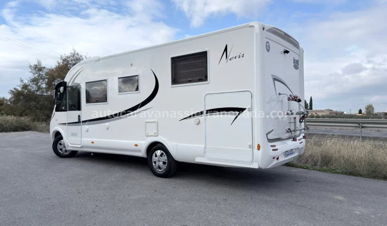 MCLOUIS NEVIS 880G /REF.V25-92 lleno