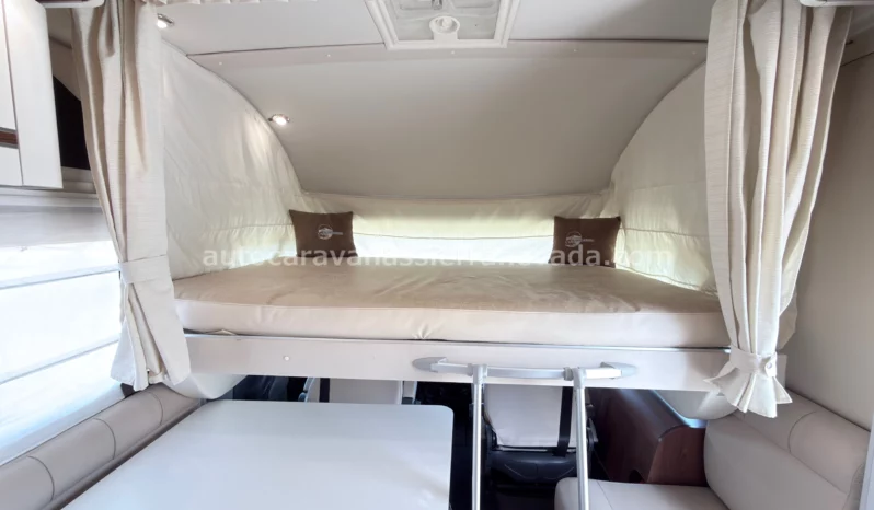 MC LOUIS NEVIS 880   25/99 lleno