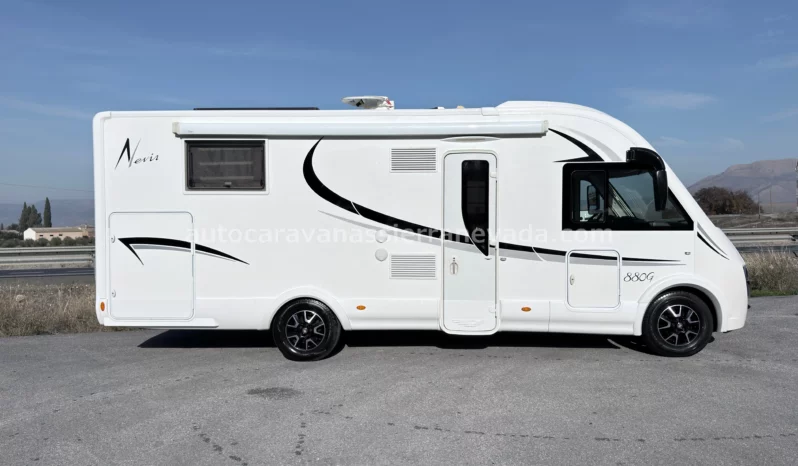 MC LOUIS NEVIS 880   25/99 lleno