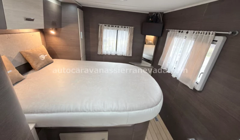 BAVARIA I7402    E25/79 lleno