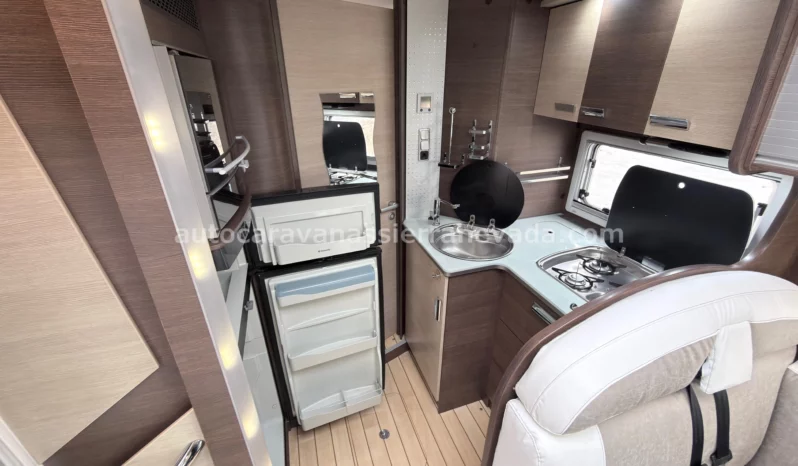 BAVARIA I7402    E25/79 lleno