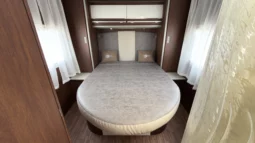 ELNAGH PRINCE 580L V25/73 lleno