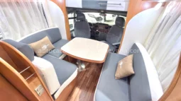 HOBBY SIESTA 650 V25/107 lleno