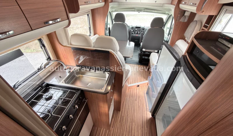 ADRIA MATRIX M670 SC A25/44 lleno