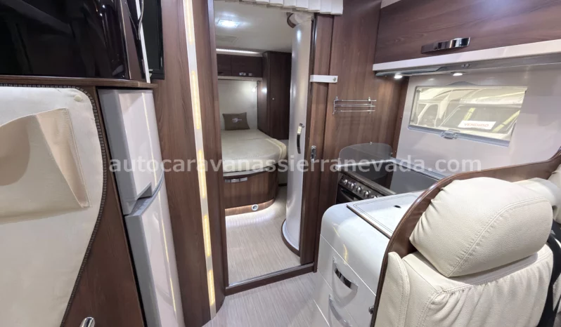 MCLOUIS NEVIS 872 E26/01 lleno