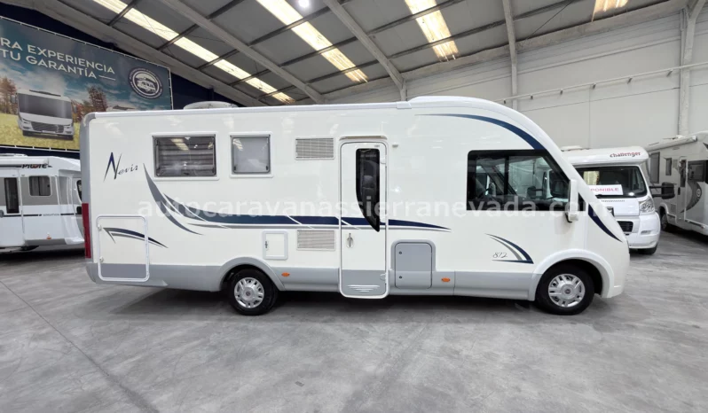 MCLOUIS NEVIS 872 E26/01 lleno