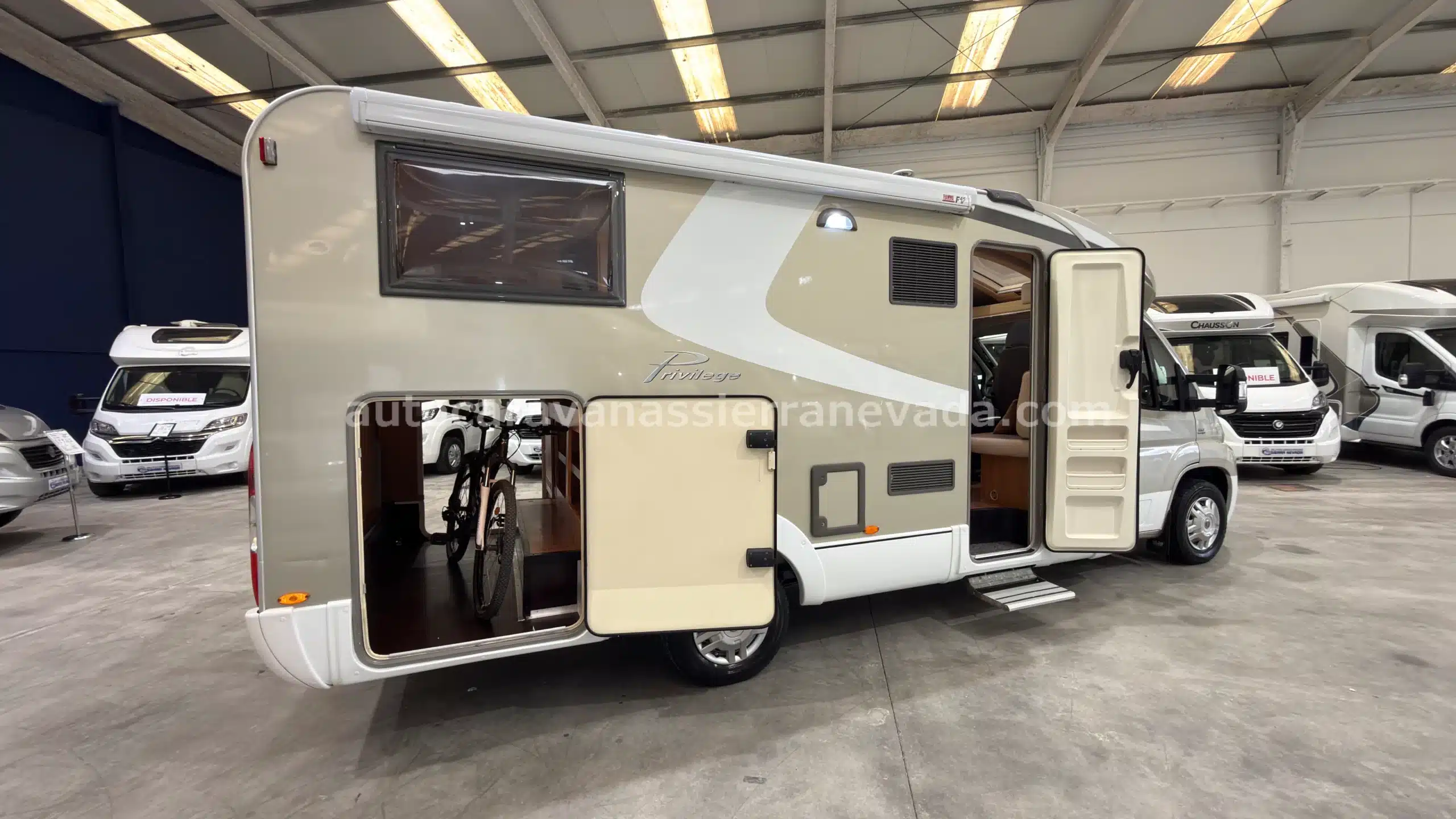 BURSTNER PRIVILEGE T694 V25/109 - autocaravana de segunda mano