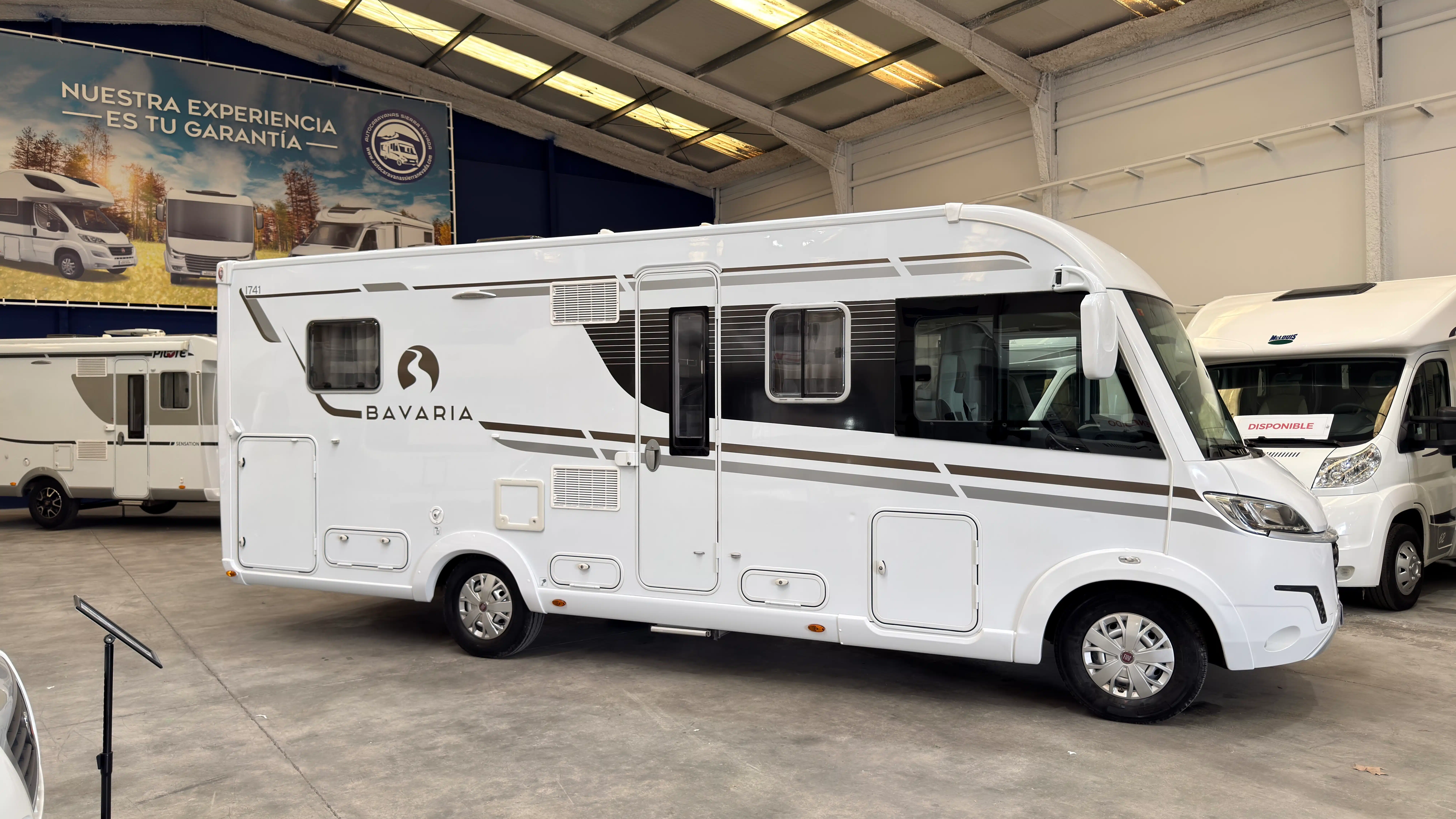 BAVARIA ALLURE I741 E25/104 - autocaravana de segunda mano