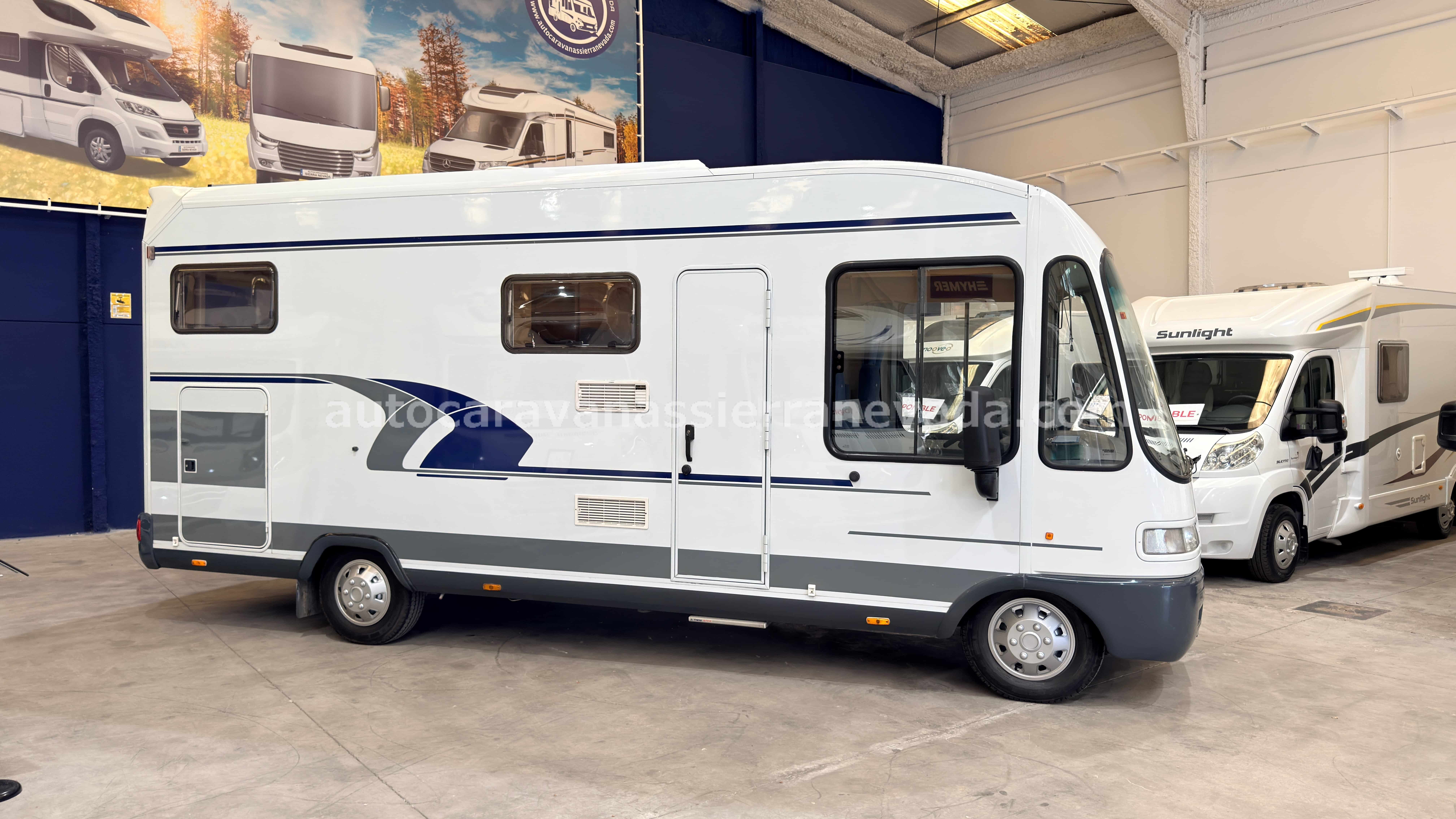 NIESMANN + BISCHOFF V26/04 - autocaravana de segunda mano
