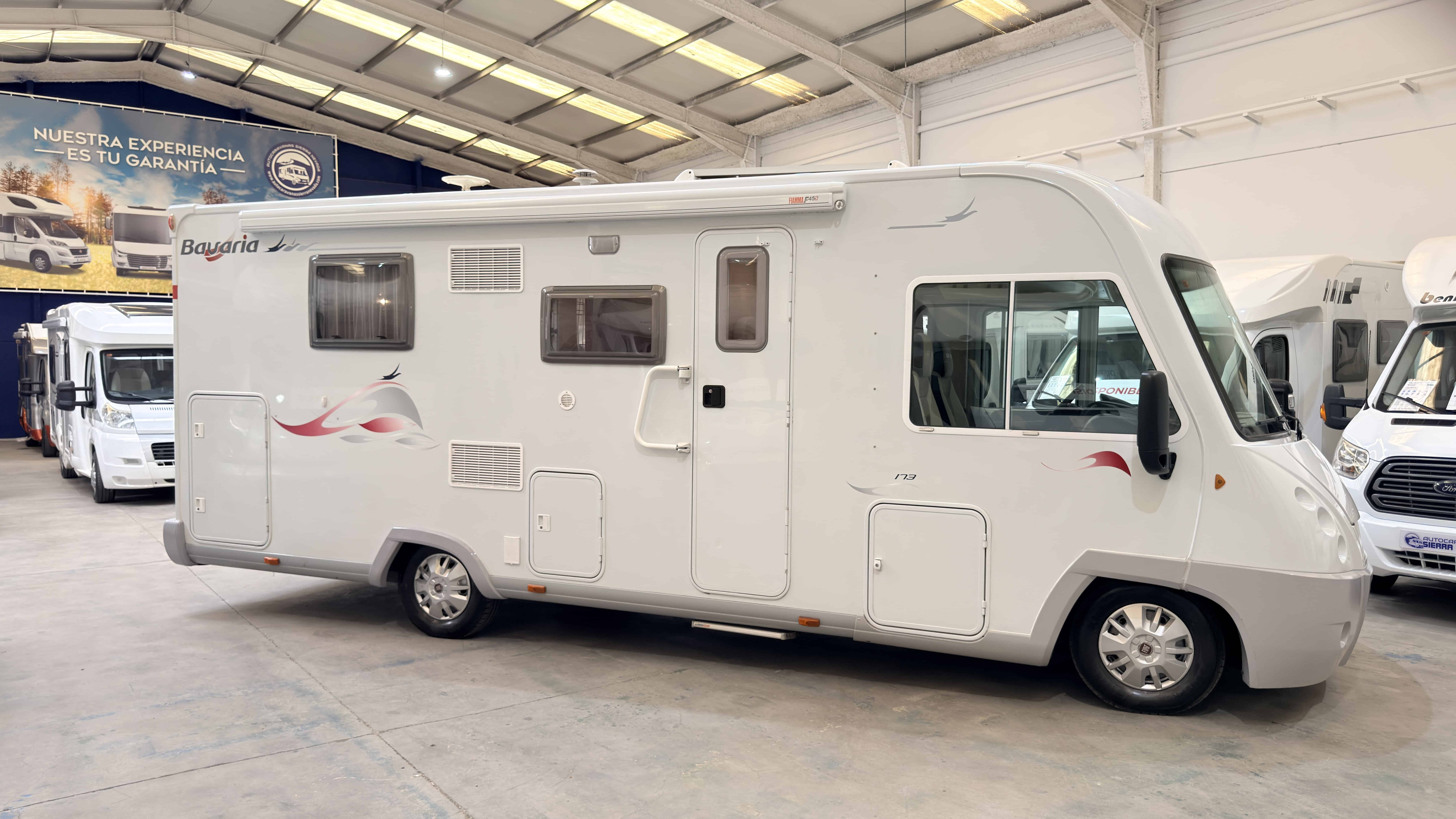 BAVARIA I73 E26/44 - autocaravana de segunda mano